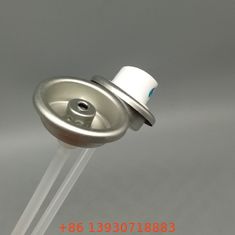 Zawór do farb żeński o średnicy jednego cala z szerokim otworem do farb w sprayu