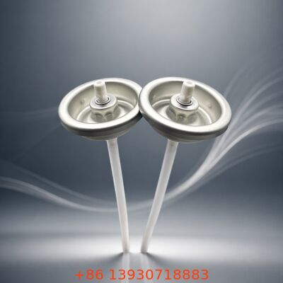 Zawór aerosołowy do suchego szamponu z płytki cynowej z prochem mgły, stosowany w pozycji pionowej lub odwróconej, oraz preparaty na bazie alkoholu