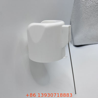 Aktor rozpylacza aerozolu z rurką przedłużającą do precyzyjnej aplikacji w motoryzacji