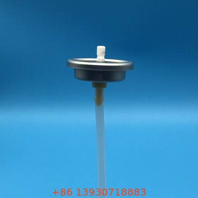 Dwucalowy zawór do rozpylania dezodorantów przeznaczony do dużej produkcji