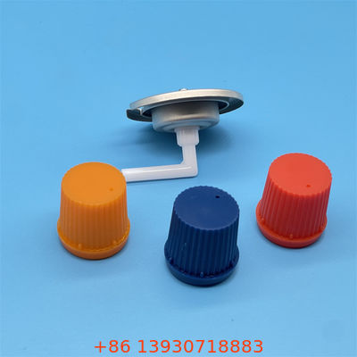 Zawór do przenośnej kuchenki gazowej z czerwoną nakrętką, idealny do kempingu, pikników i gotowania na świeżym powietrzu