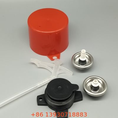 Wszechstronny i stabilny termicznie zawór do natrysku pianki PU do prac budowlanych w każdym sezonie, o niezawodnej wydajności w warunkach zimowych.