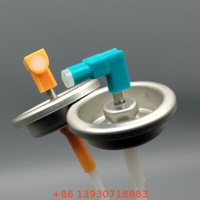 Zawór z regulowanym przepływem do precyzyjnego nawadniania kroplowego w szklarniach z funkcją zapobiegania zatykaniu