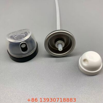 Wtyczka do rozpylania dezodorantów przeciwciśnieniowych z technologią rozpylania 360° i uniwersalnym dopasowaniem do standardowych puszek aluminiowych