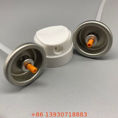 Zawór aerozolowy suchego szamponu z siłownikiem do ukierunkowanego stosowania u nasady